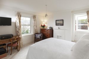 Bedroom - click for photo gallery